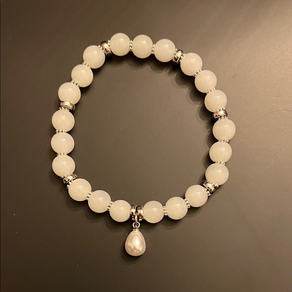 Hand Crafted Elegant White Bracelet with Pearl Charm